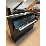 Yamaha M-104
