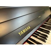 Yamaha M-105