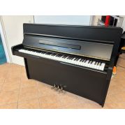 Yamaha M-105