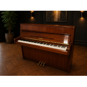 Yamaha UP-107